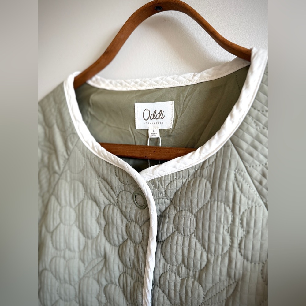 NWT Oddi Frosted Sage Floral Quilted Crewneck Tent Coat Jacket - Picture 9 of 9